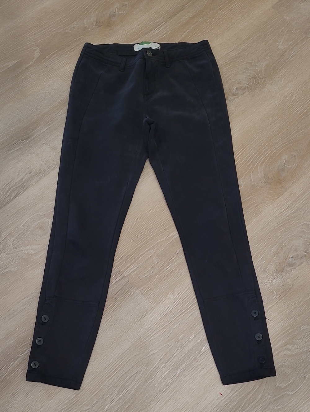 Anthropologie Black Grey Button-Cuff Ankle Jeans